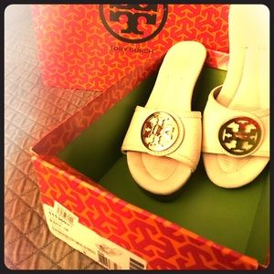Tory Burch Selma wedge slides size 6.5